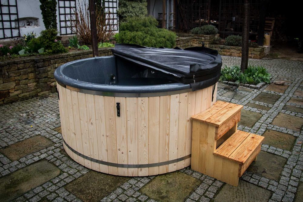 Balia ogrodowa Jacuzzi Hot Tuba Bania Gorąca Beczka dysze hydromasaż
