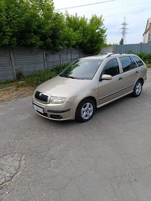 Продам власний автомобіль.