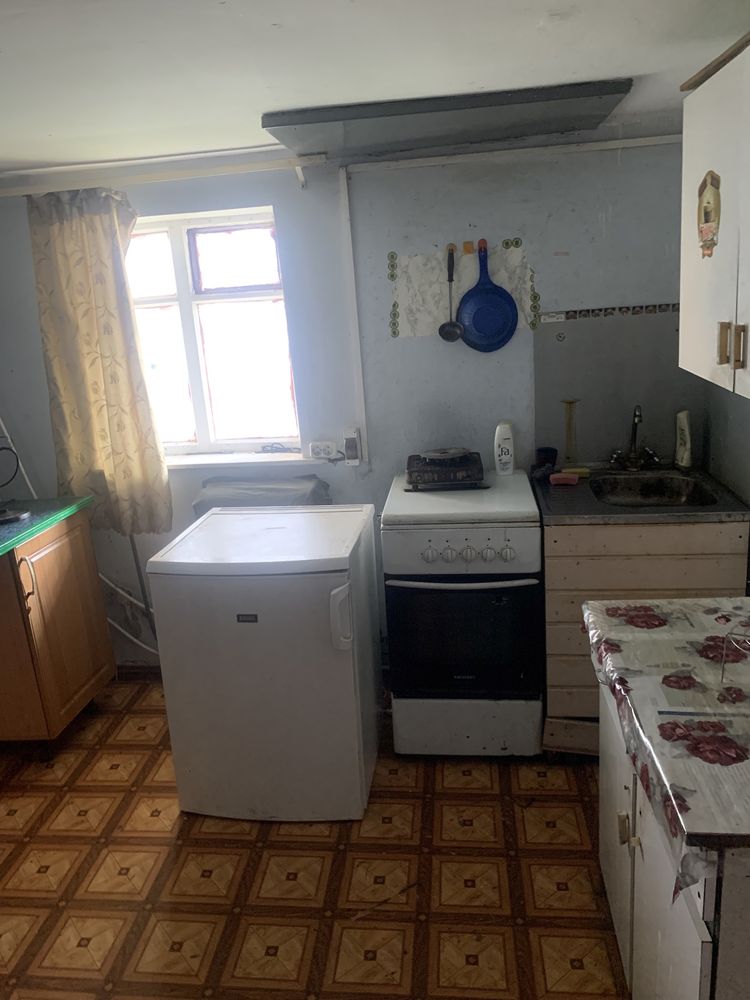 Здається кімната дуже дешево