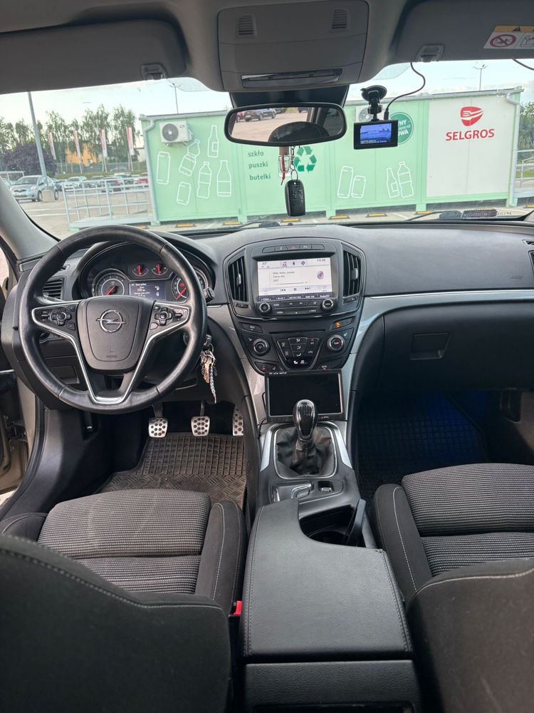 Opel Insignia 2.0 CDTI 120 KM Kombi Bogate wyposażenie