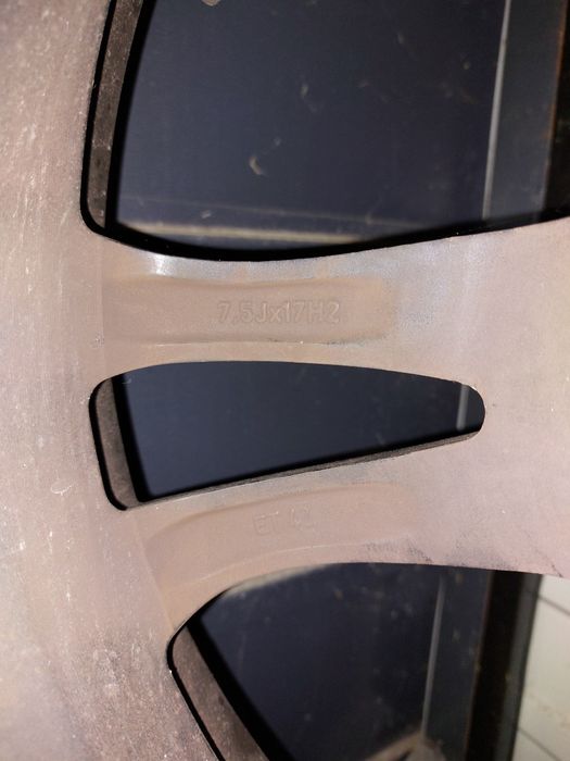 Felgi aluminiowe r17 Platin