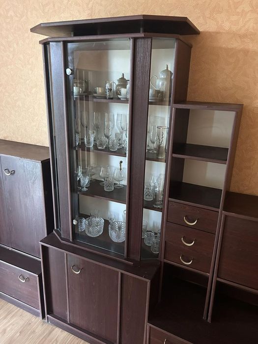 Срочно! Мебель в зал, горка, торг