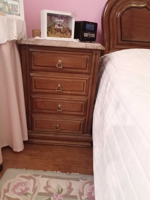 Mobília de quarto como nova