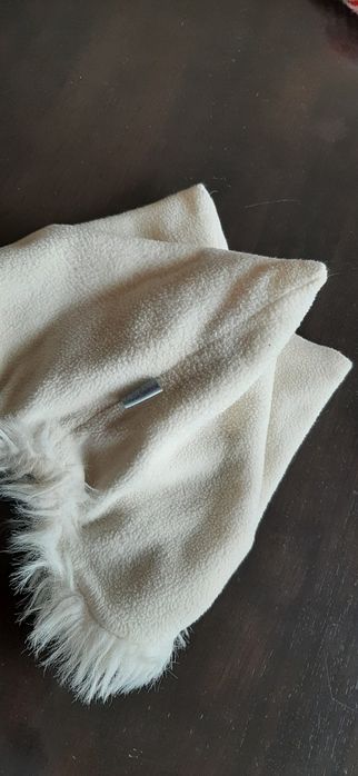 Czapka biała polar ciepla futerko cekiny Jak Nowa