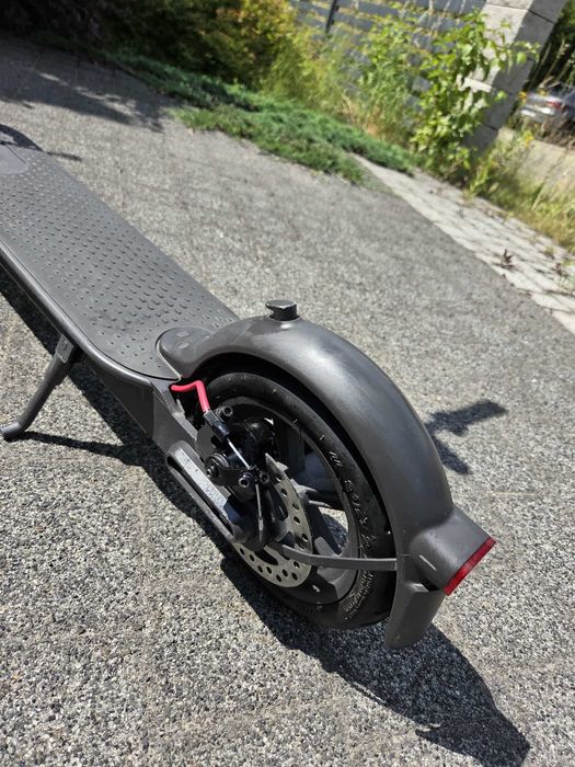 Hulajnoga elektryczna XIAOMI Mi Pro 2 używana.