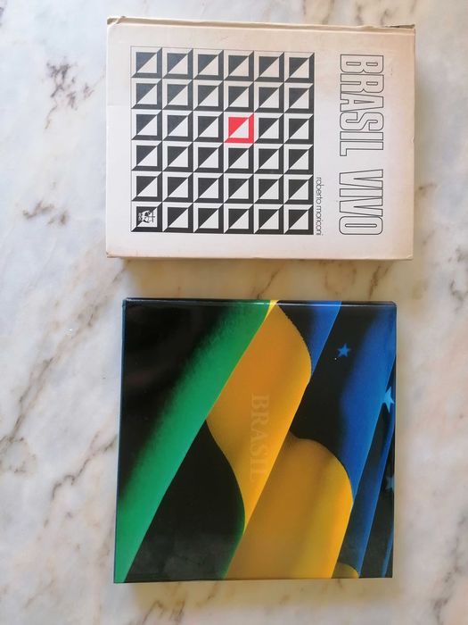 2 livros grandes sobre o Brasil