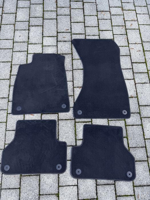 Dywaniki Lato/Zima Audi A4 b9 praktycznie nowe