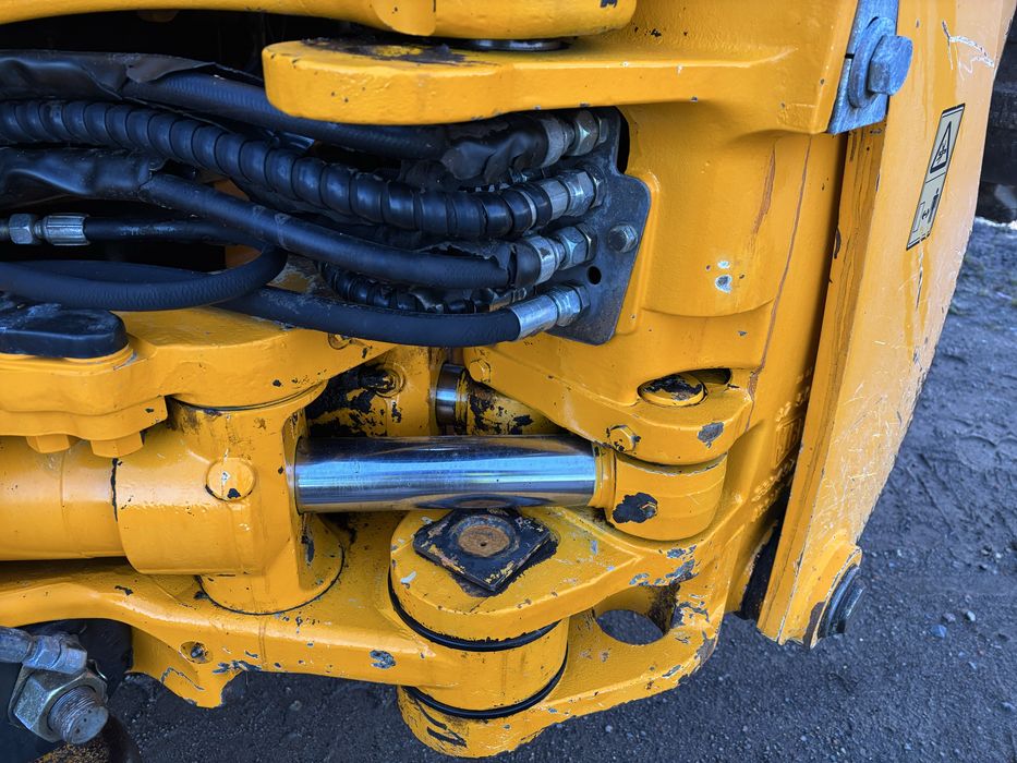 Екскаватор JCB 3CX 2010р.в.