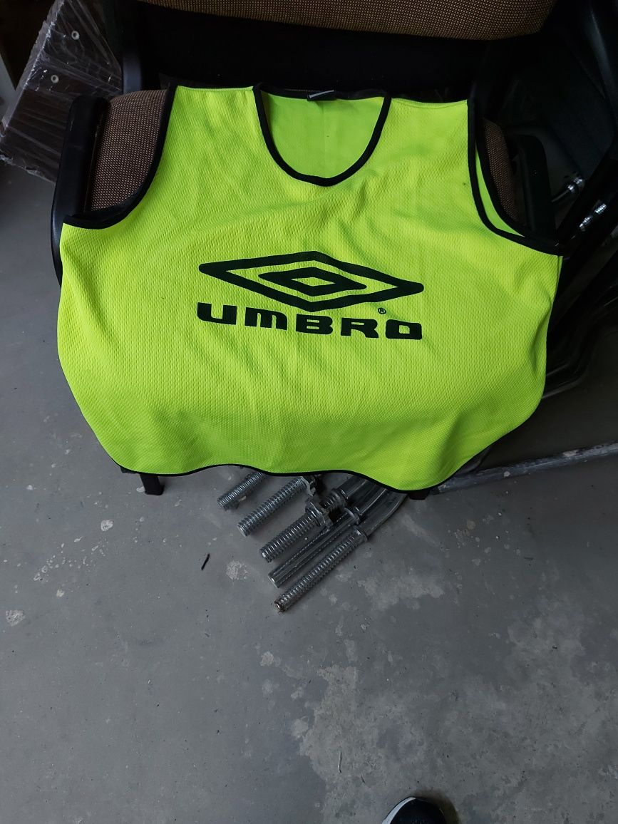 Kamizelka treningowa firmyi Umbro