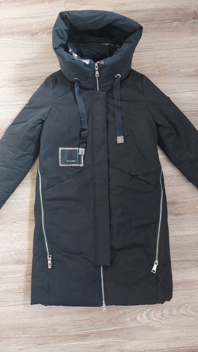 Продам жіночій пуховик