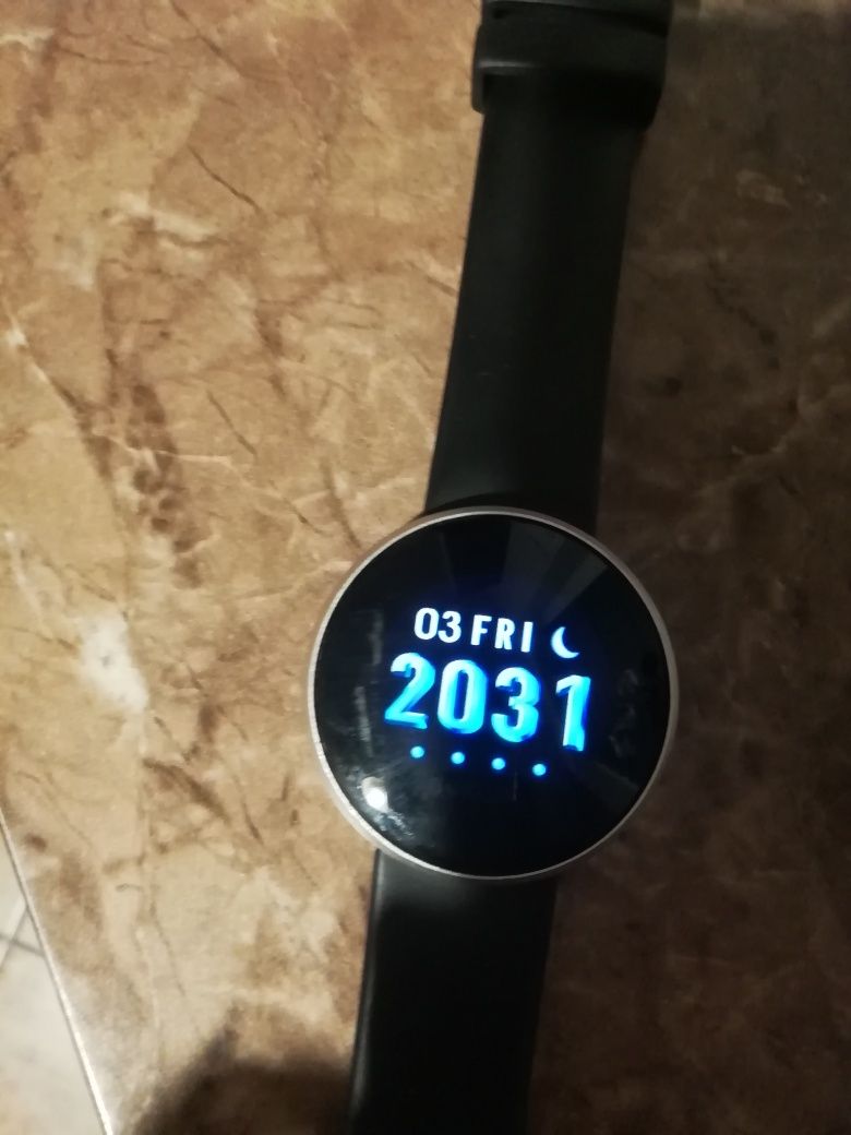 SMARTWATCH Zegarek damski SMART AND Bluetooth YZX