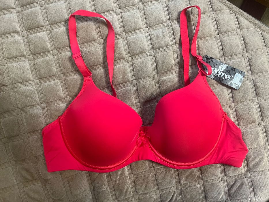 Продам Бюстгальтери