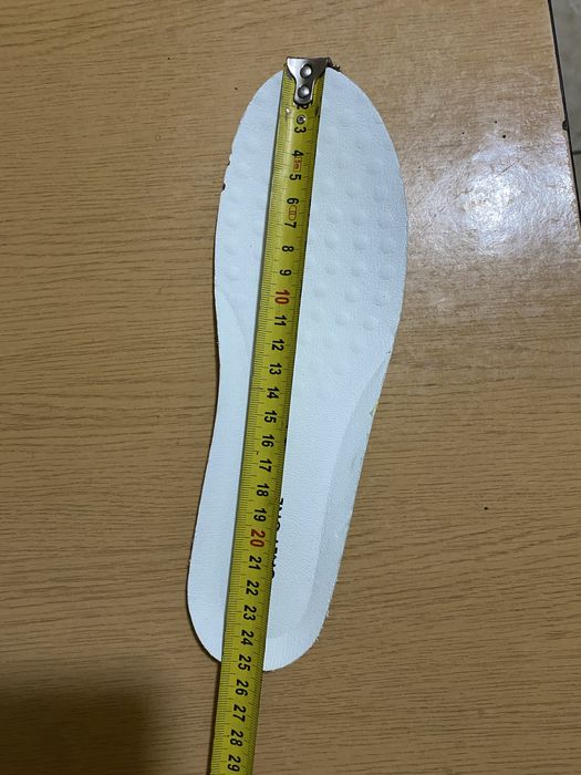 Кросрвка Samba 39 размер