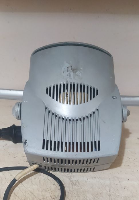 Lampa MetaHalogenowa