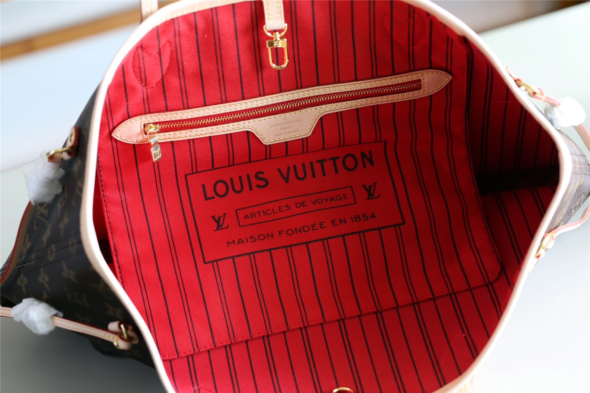 Louis Vuitton Neverfull