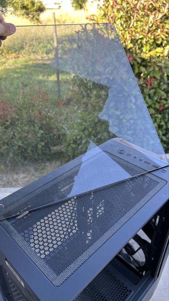 Caixa Msi Mag Pano M100R PZ