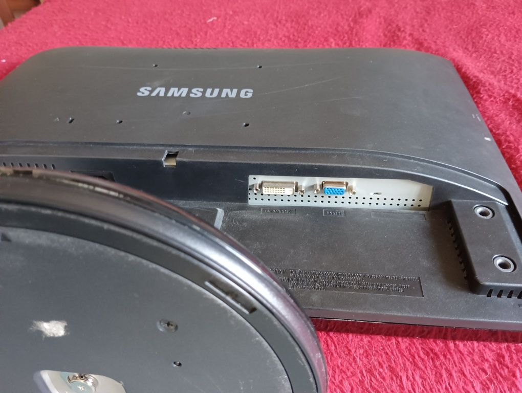 Samsung SyncMaster 226cw