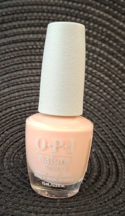 OPI Lakier Do Paznokcji Nature Strong Wegański