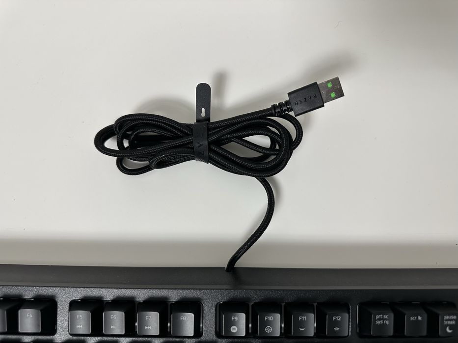 Razer BlackWidow повнорозмірна ігрова механічна клавіатура