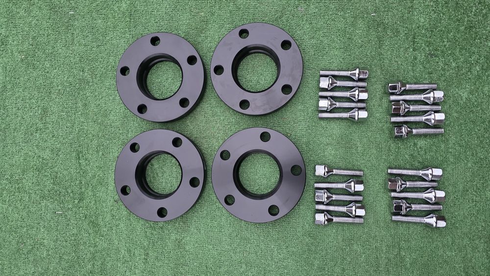 Dystanse Bmw e90,e46,e60,e65,e92,e87,e39 5x120 20mm z śrubami nowe cza