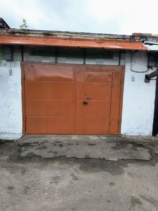 Продам гараж район ПМК-100