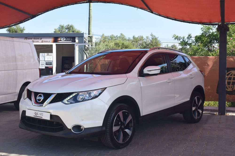 Nissan Qashqai 1.5 dCi N-Connecta 18