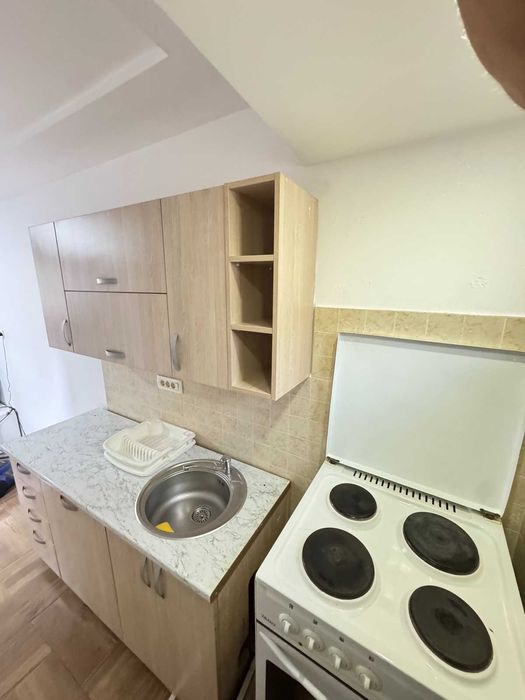 Бар. Шушань(равнина) 300м - ждст "Шушань", 795м - МОРЕ, 650м - маркеты