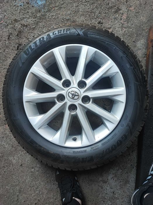 Продам титаны r16 5/114.3