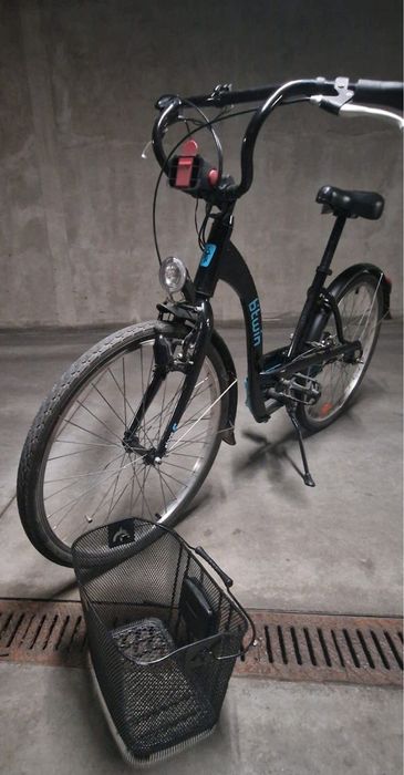 Rower miejski Dechatlon model B’TWIN ELOPS 5 kask gratis