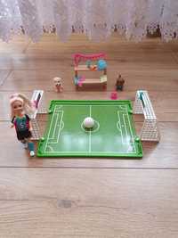 Barbie zestaw Chelsea boisko piłkarskie.