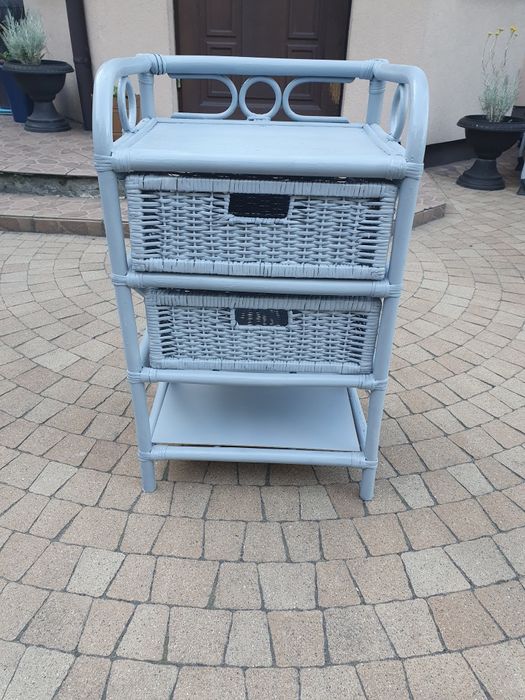 Stolik rattanowy - szafka z szufladami