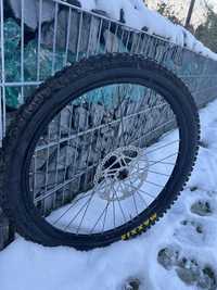 Kola 27.5 novatec dtswiss 570 142x12 sb642xd