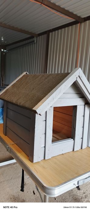 Buda, budka, domek dla psa małej rasy shitzu york maltańczyk