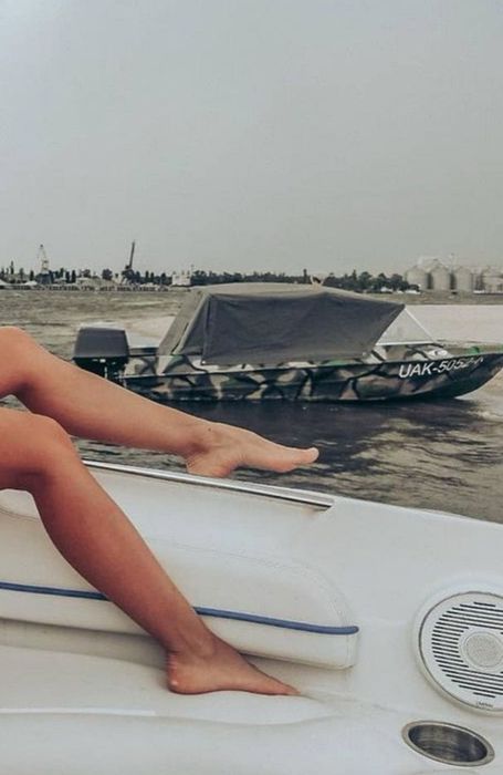 Лодка Крым с мотором Тохатсу 40
