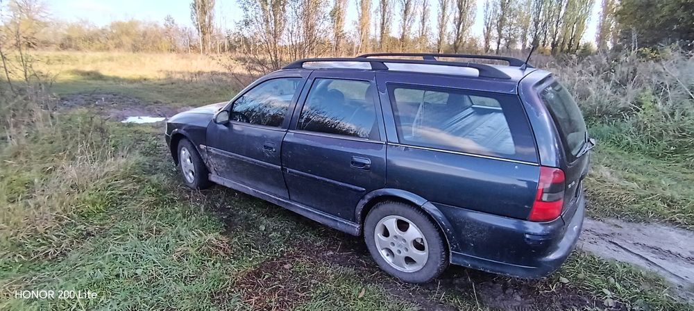 Продам опель вкктра б