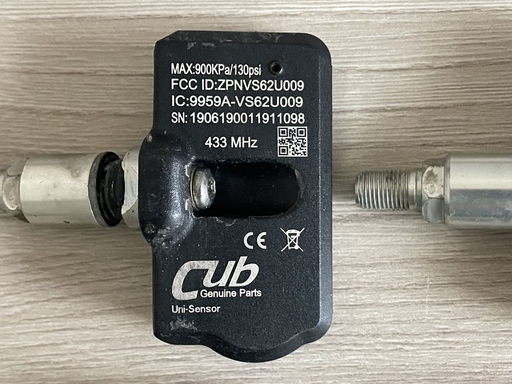 Датчики тиску повітря в шинах TPMS CUB Uni-Sensor 900KPa/130Psi 433Mhz