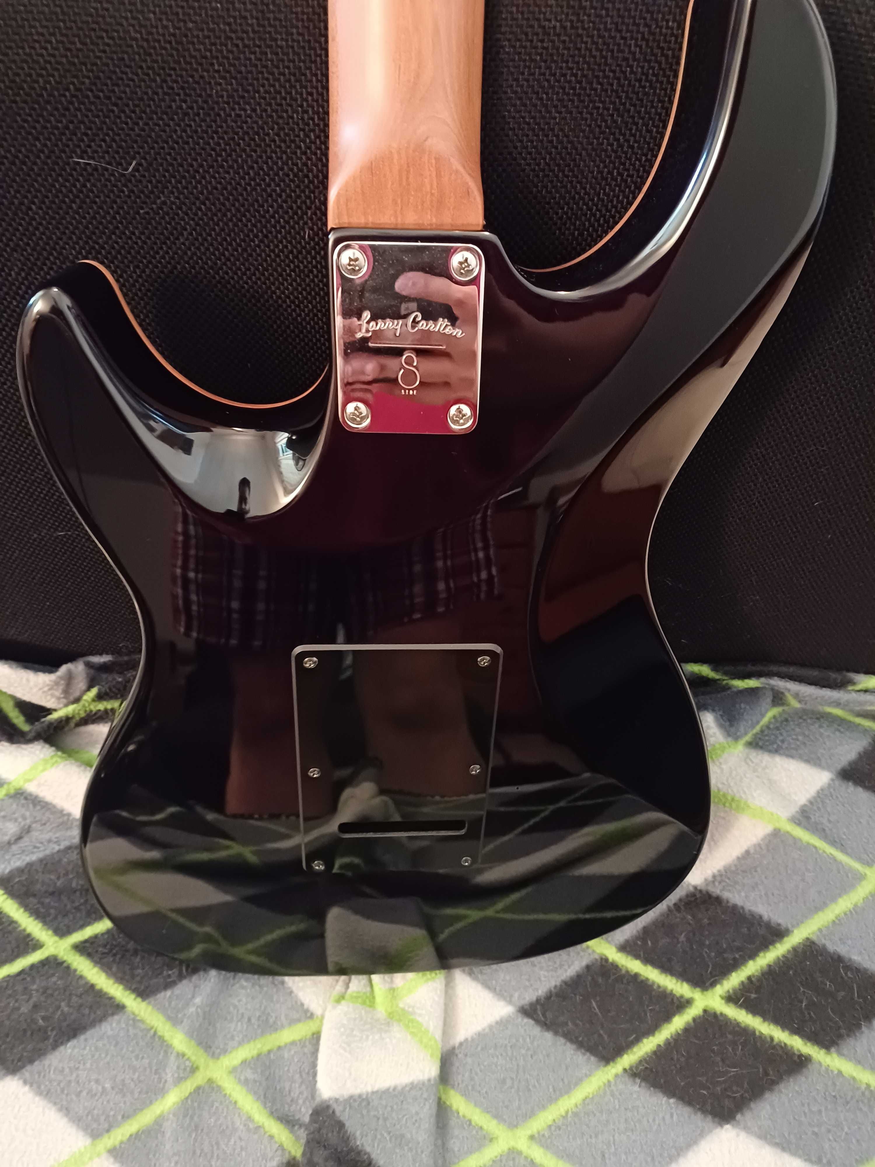 Guitarra elétrica Larry Carlton S7 FM TBK