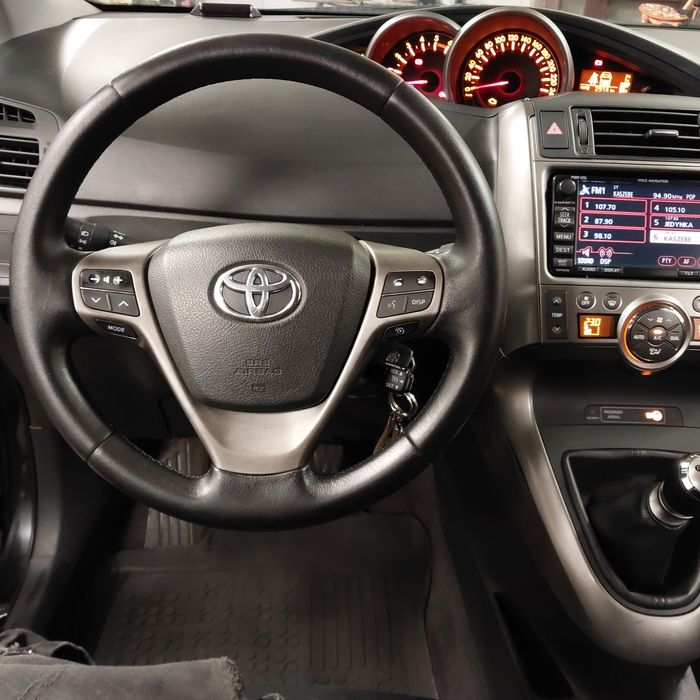 Toyota verso 2009 2.0 d4d