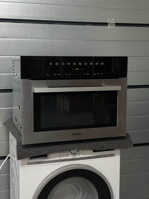 ТОПОВА Духова шафа СВЧ/НВЧ Miele H 7140 | Духовка з мікрохвильовкою