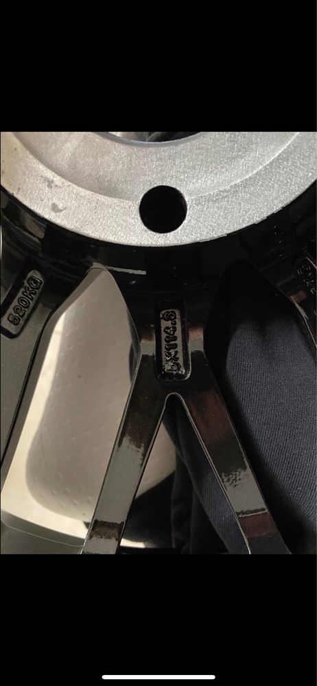 Komplet Felg 18 cali Shadow Chrome Rant