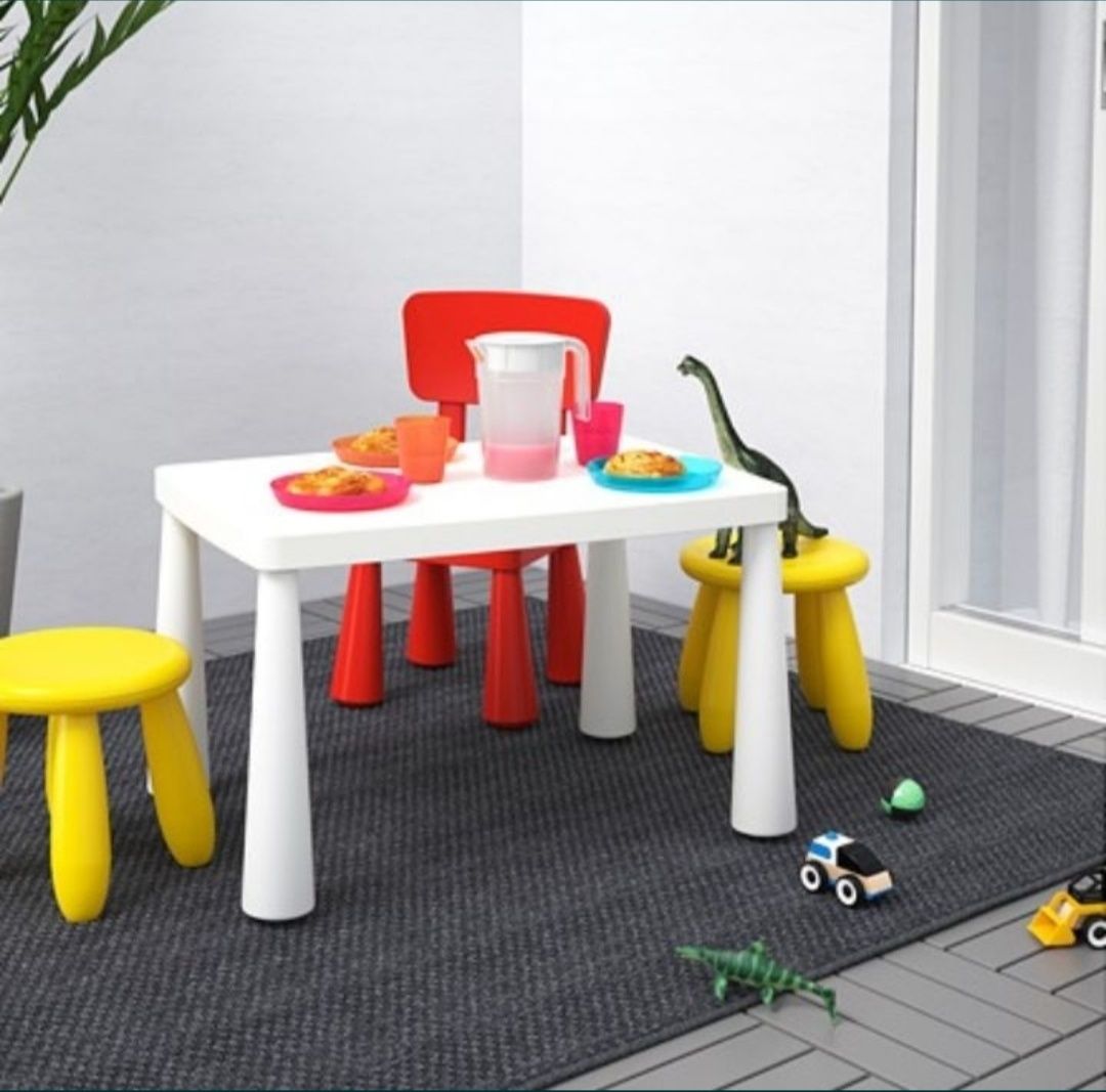 В НАЯВНОСТІ ! ИКЕА Маммут детский стол,стул ,Ikea Mammut дитячий набір