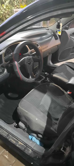 Продам авто. Sens 1,3