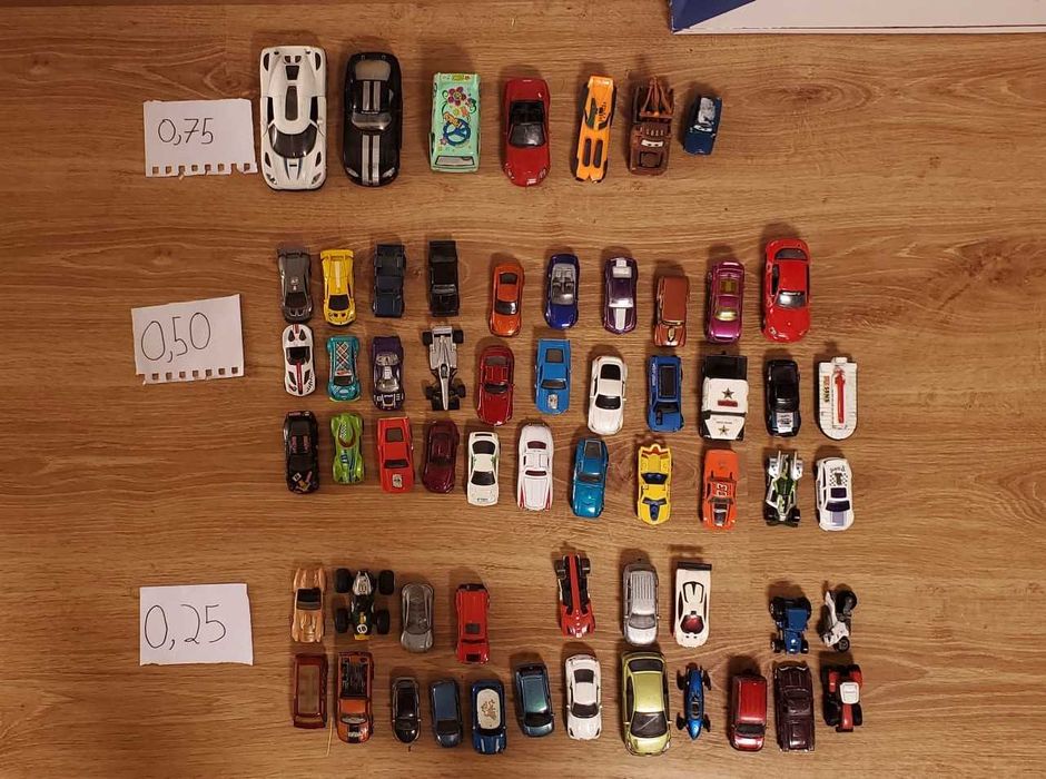 Varios carros- podem ser comprados por unidade