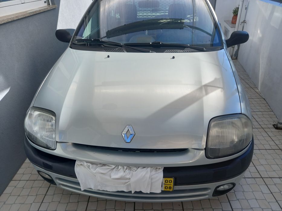 Renault clio 1.9 diesel comercial
