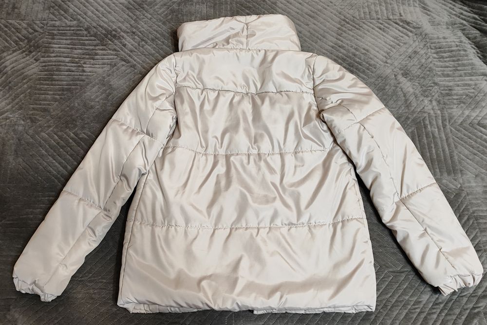 Жіночі демісезонні куртки