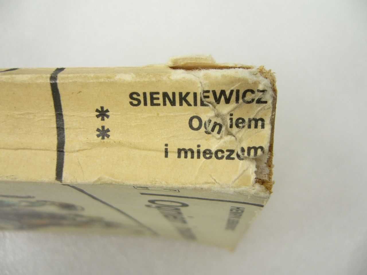 Ogniem i mieczem tom 2 - Henryk Sienkiewicz