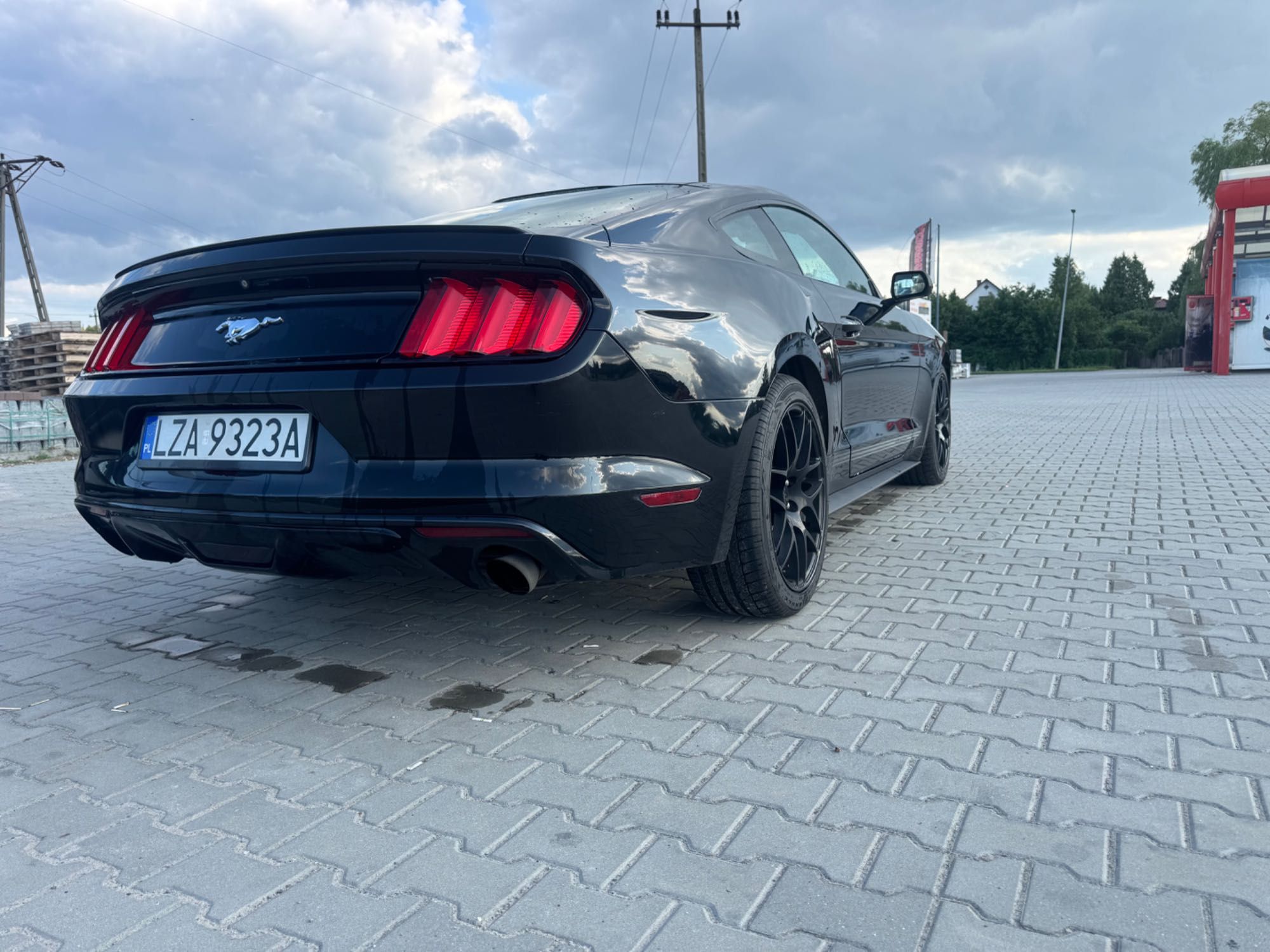 Ford Mustang 2.3 317KM 2015 rok