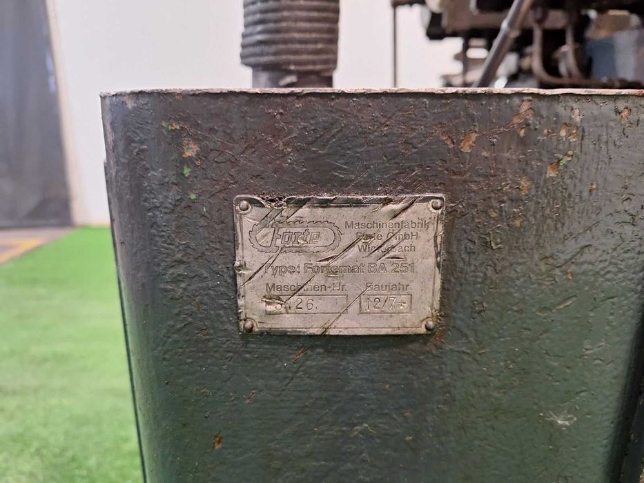 Piła taśmowa, przecinarka automatyczna Fortemat BA 251