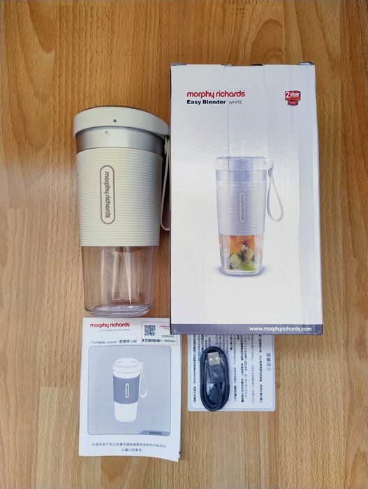 Фітнес-блендер Morphy Richards,білий