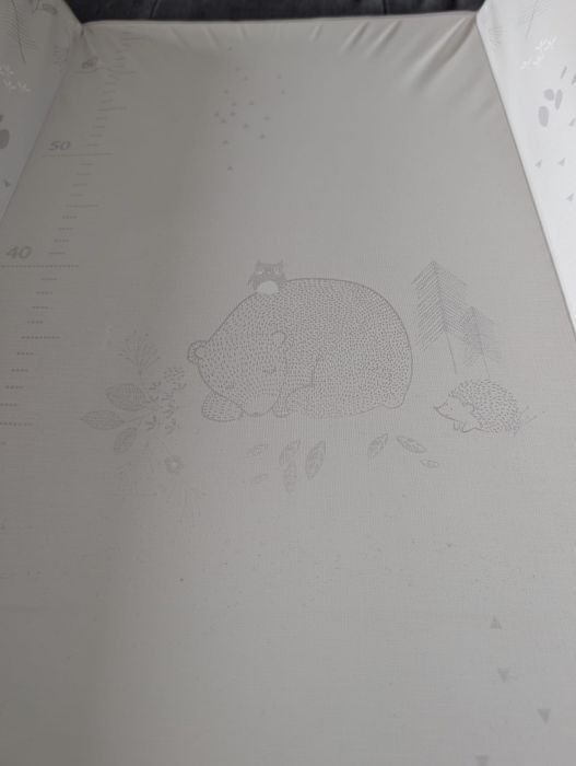 Smiki, Niedźwiadek, przewijak z miarką